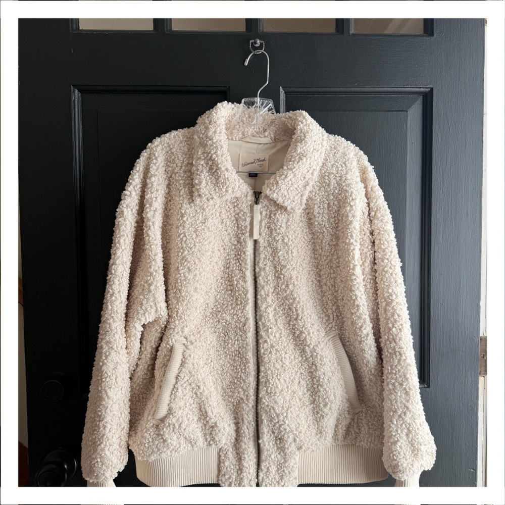 Universal Thread Off-White Sherpa Jacket